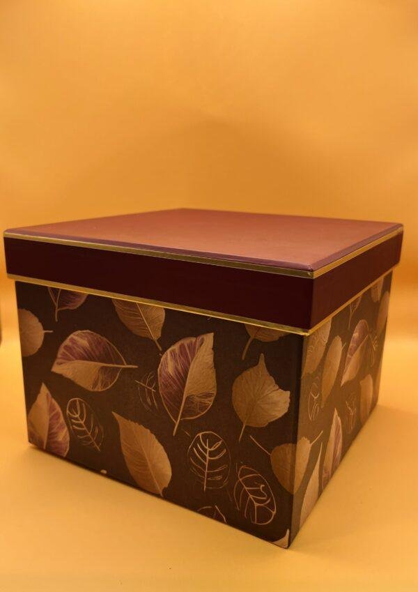 Boite de rangement feuilles aux teintes mauves