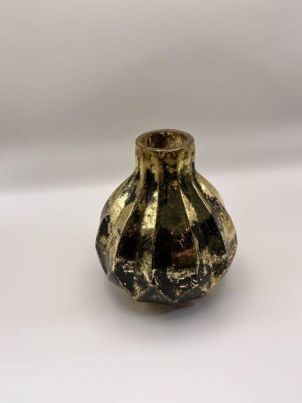Vase doré
