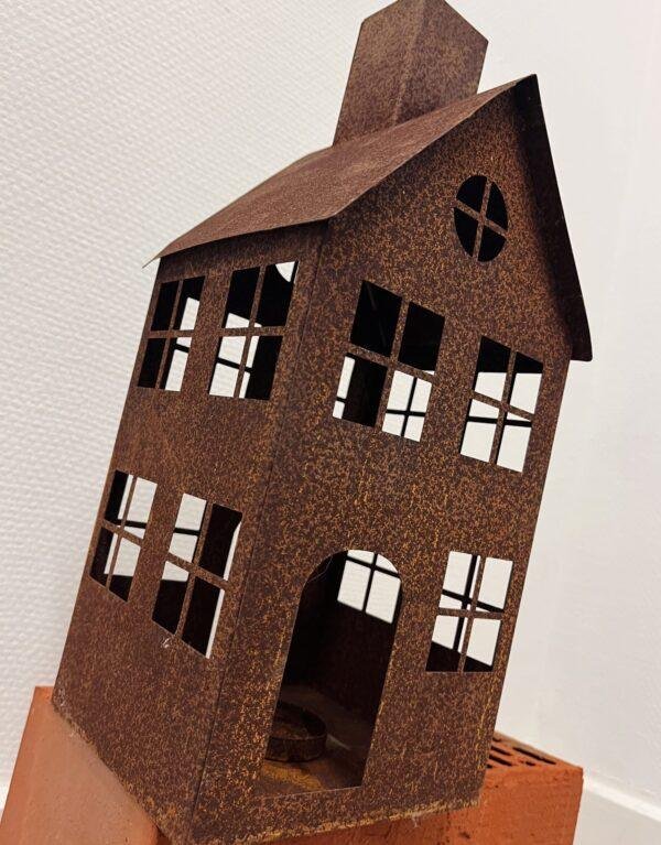 Grande Maison bougeoir en acier Corten