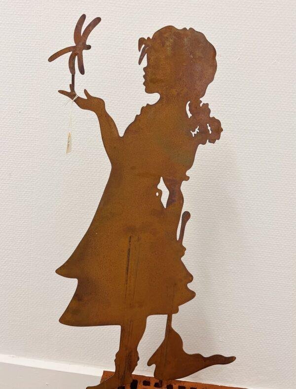 Petite fille à la libellule – acier Corten