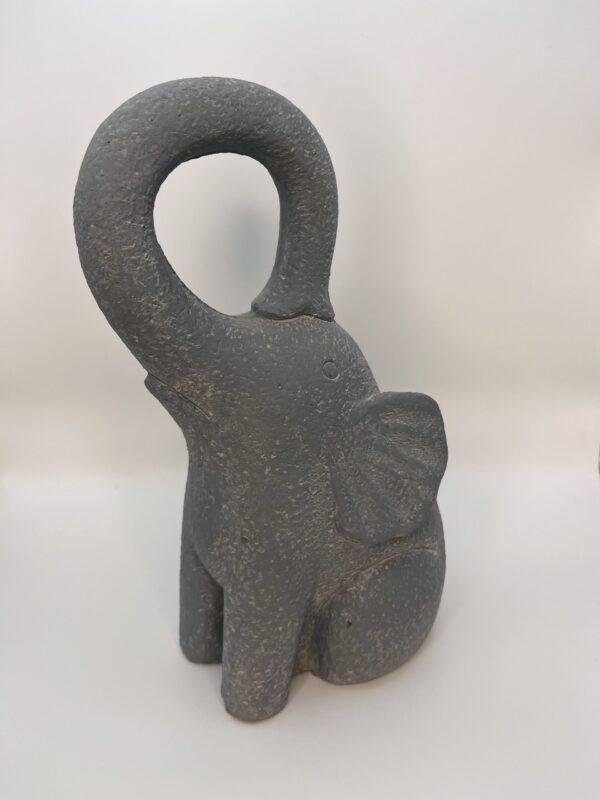 Éléphant effet pierre