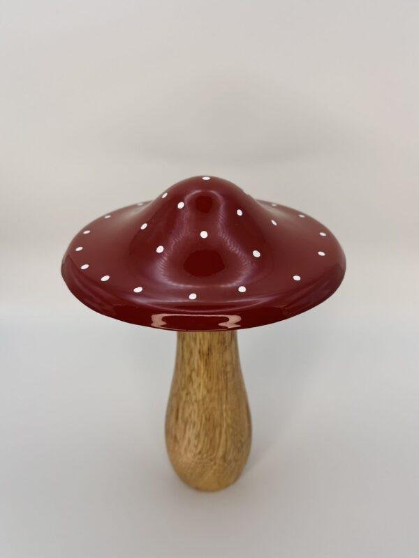 Champignon rouge en bois