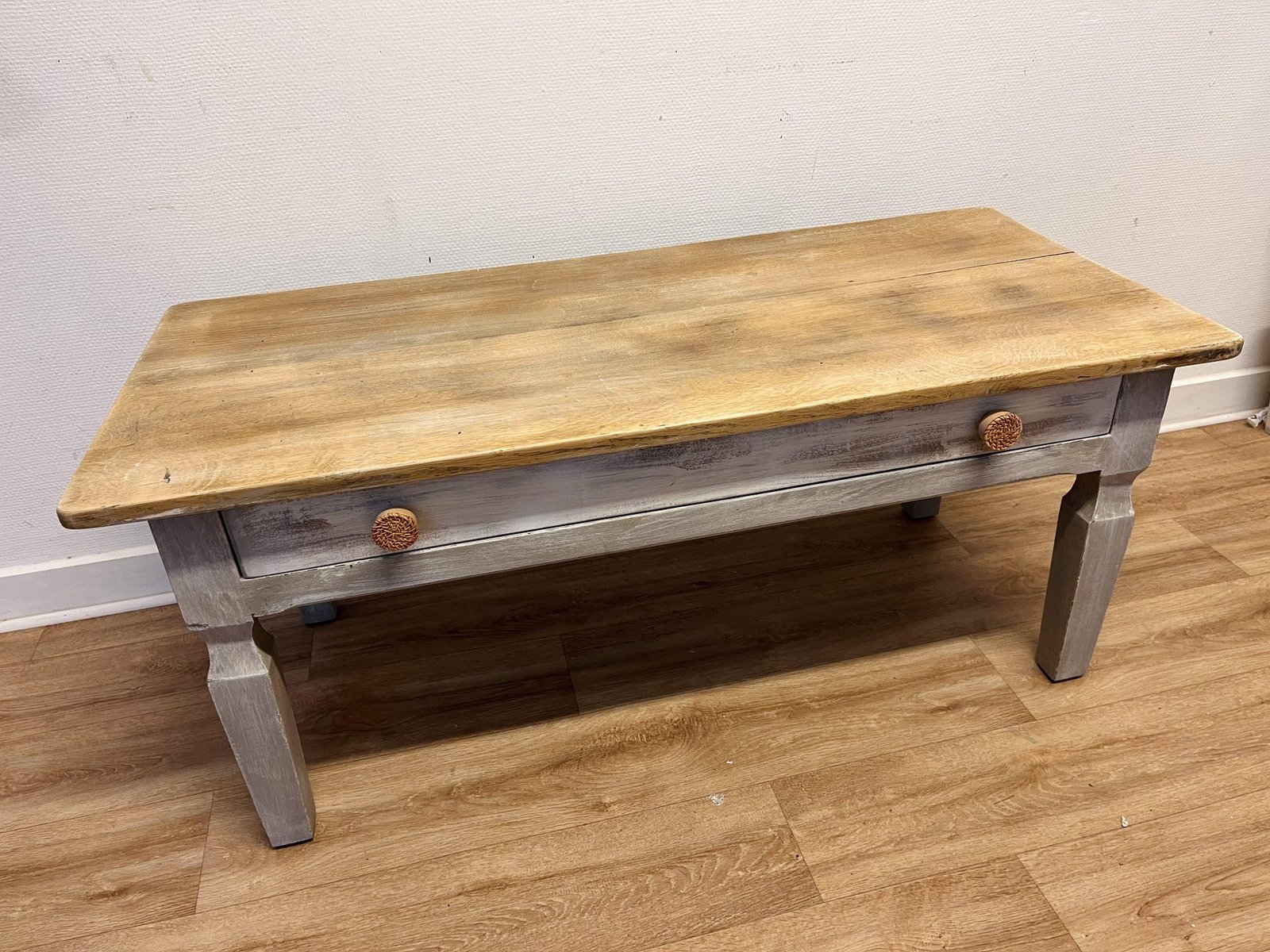 Table de salon – Campagne Chic
