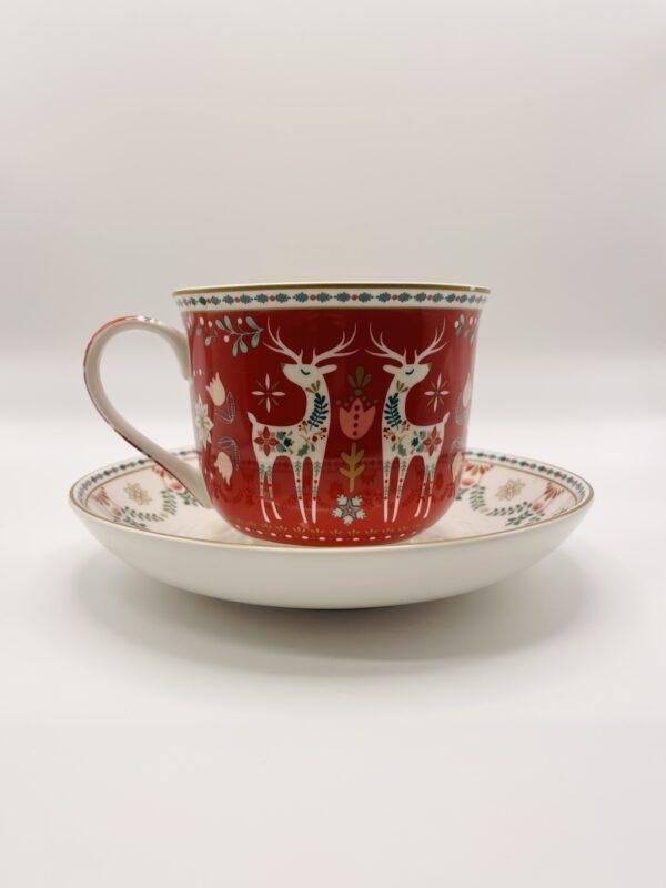 Tasse avec assiette - motifs cerfs rouges
