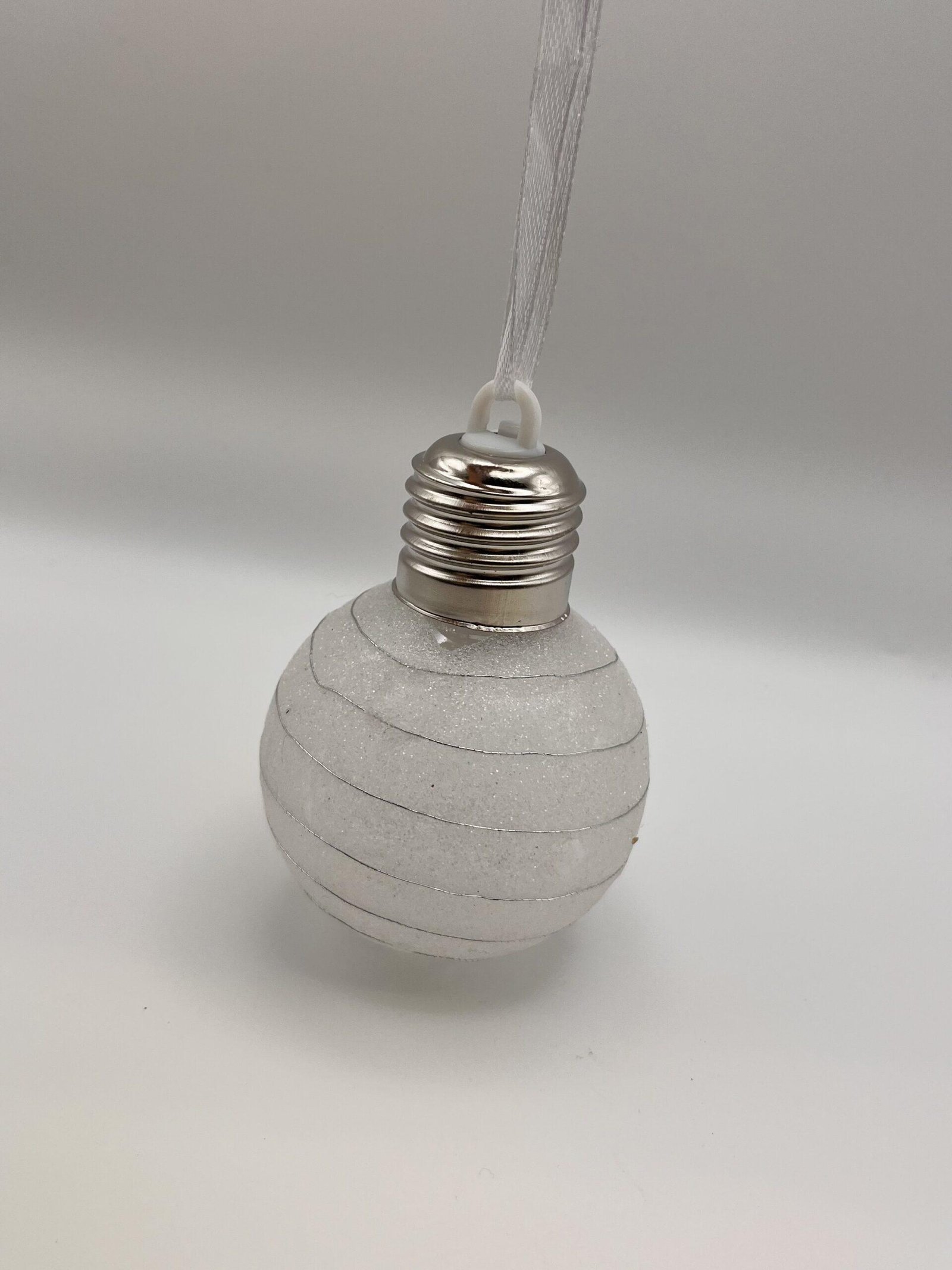 Boule de Noël LED - Effet sucre – Image 2