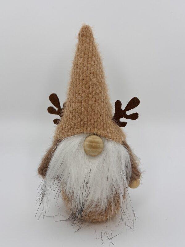 Petit gnome couleur brun